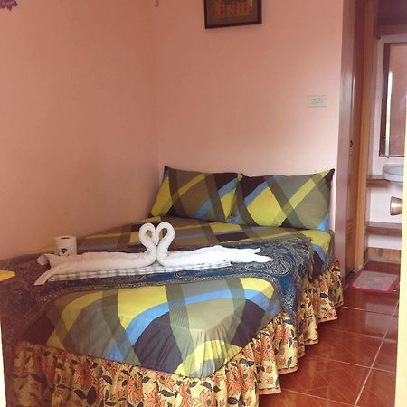 Lagrosa Backpackers Hotel โกรอน ภายนอก รูปภาพ