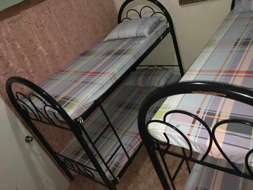Lagrosa Backpackers Hotel โกรอน ภายนอก รูปภาพ